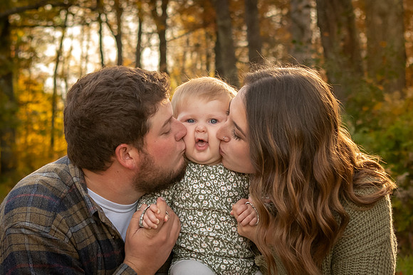 Family love - Fall family portrait in Breezy Point, Minnesota