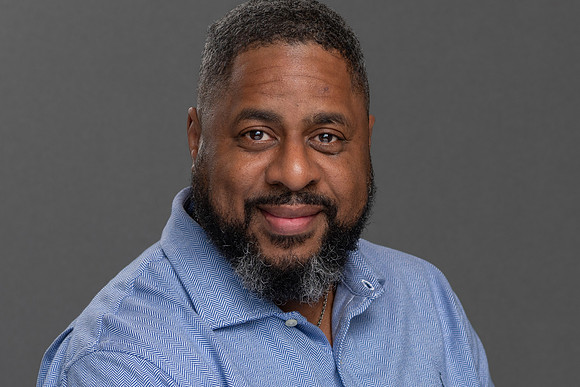 Headshot photography session in Eagan, Minnesota
