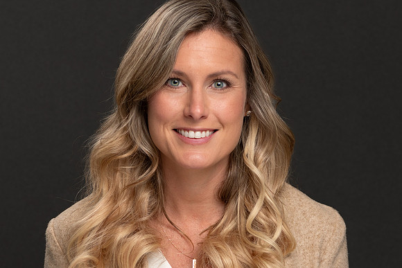 Headshot photography session in Eagan, Minnesota