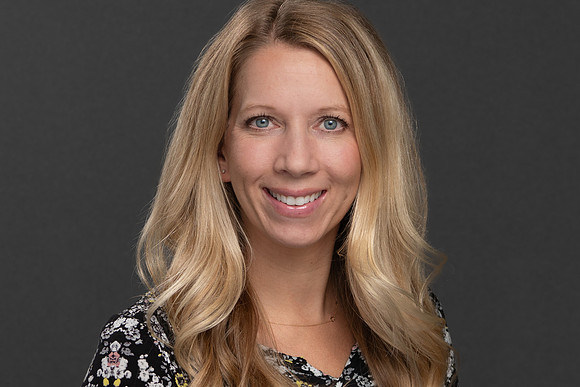Headshot photography session in Eagan, Minnesota