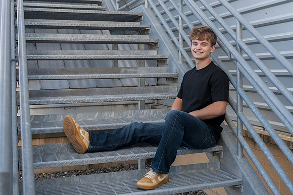 Senior photography session in Elk River, Minnesota