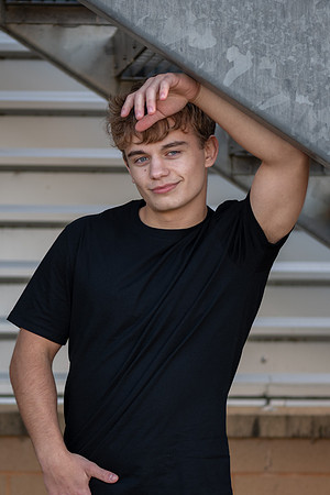 Senior photography session in Elk River, Minnesota